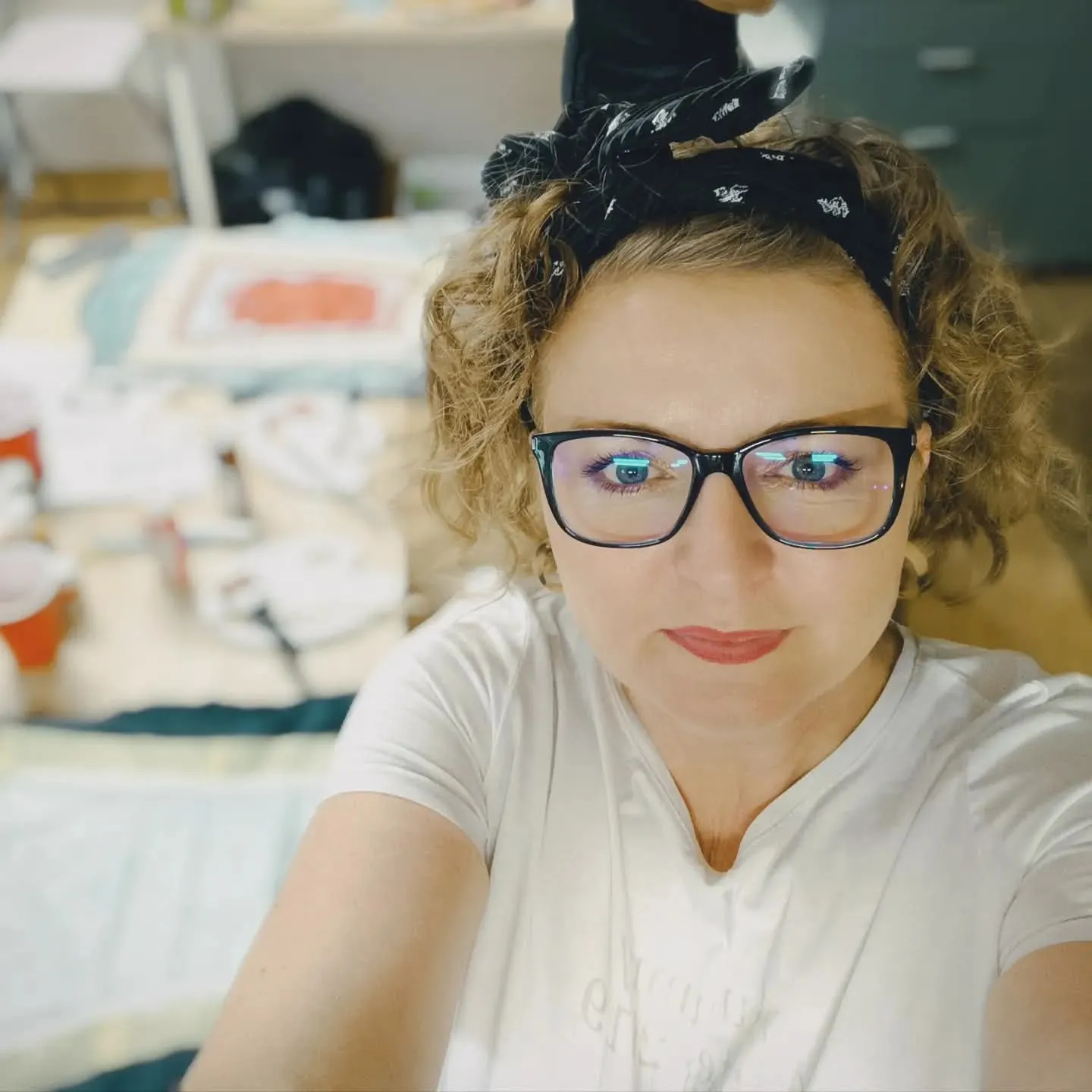 Elżbieta Grygiel — Felicyta, prowadząca warsztaty malowania na katanach